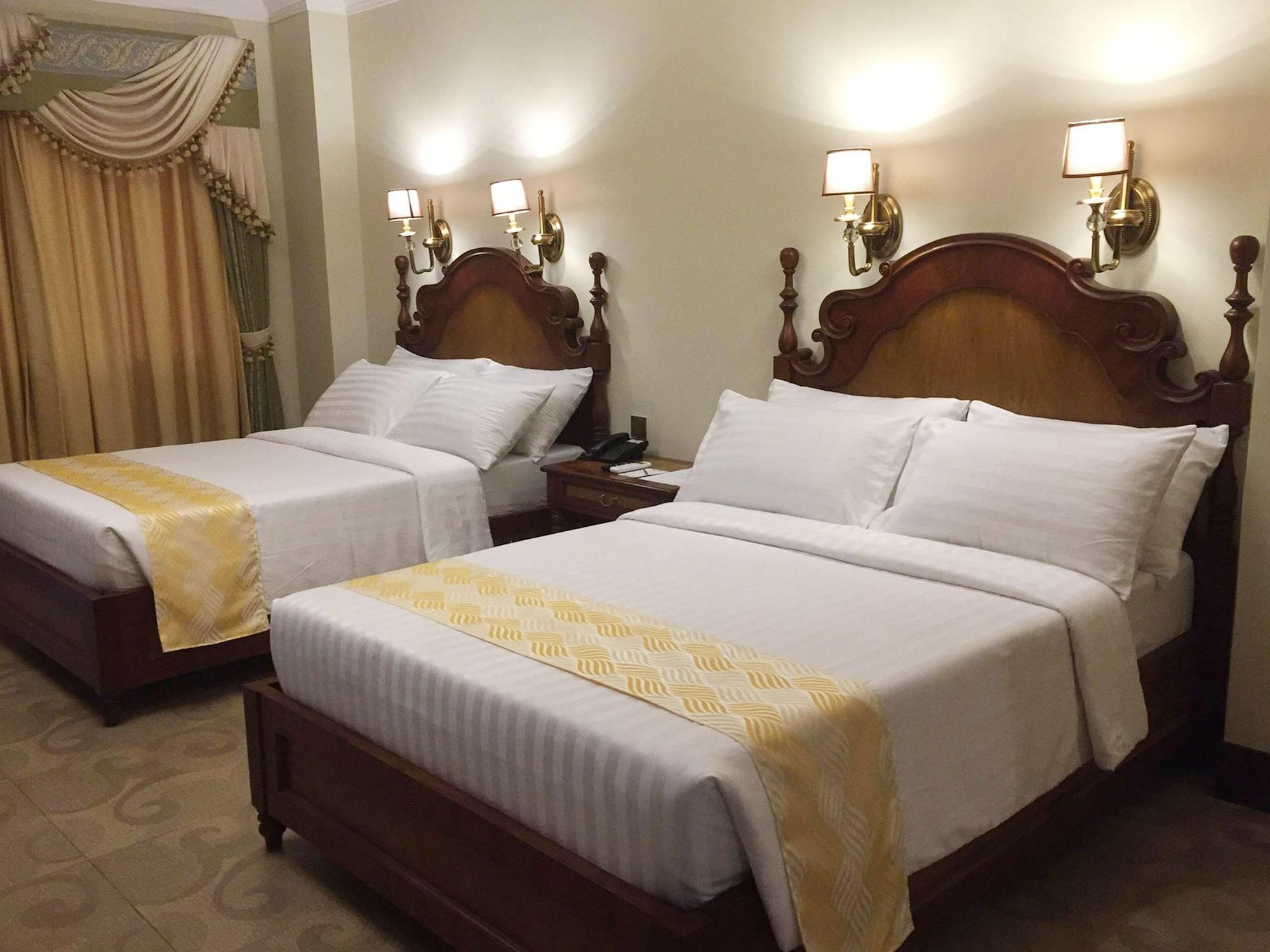 Bohol Tropics Resort Tagbilaran Exterior foto